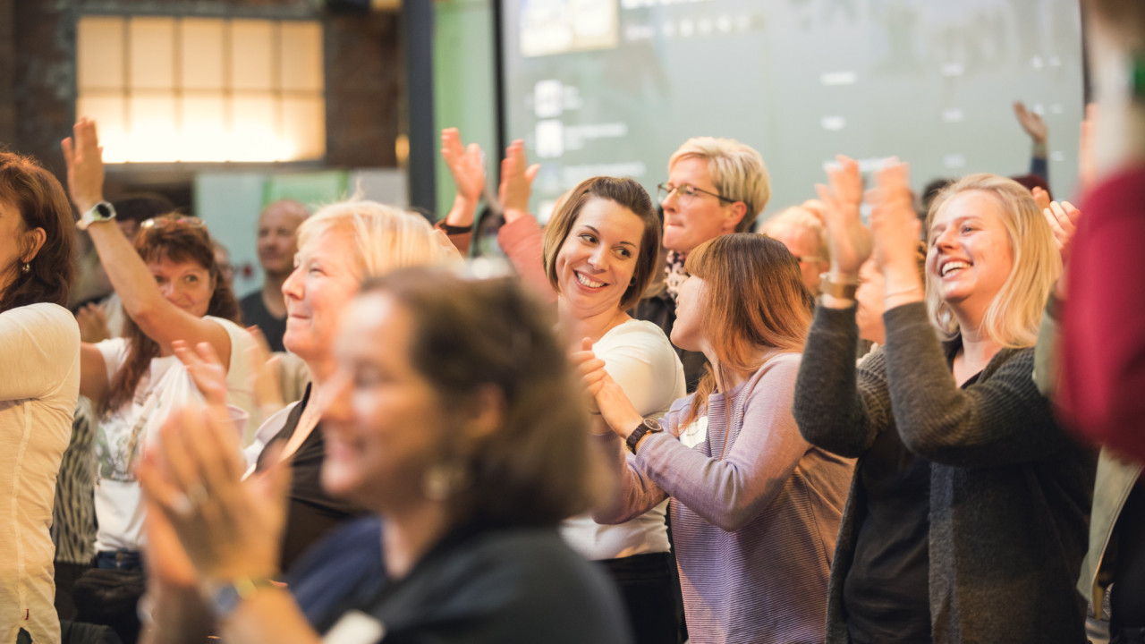 dekoratives Bild zur Seite 18. Symposium Pflegebildung